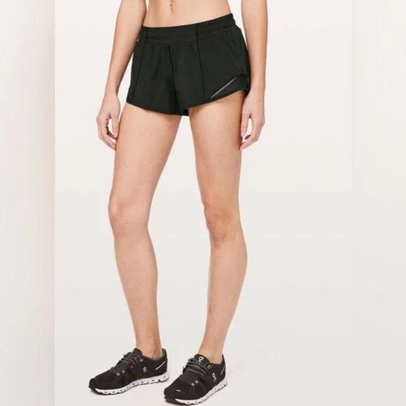 Lululemon Front Split Run Speed Hot Shorts Brief Lined 2.5” Size 4 Running Yoga - Picture 1 of 9